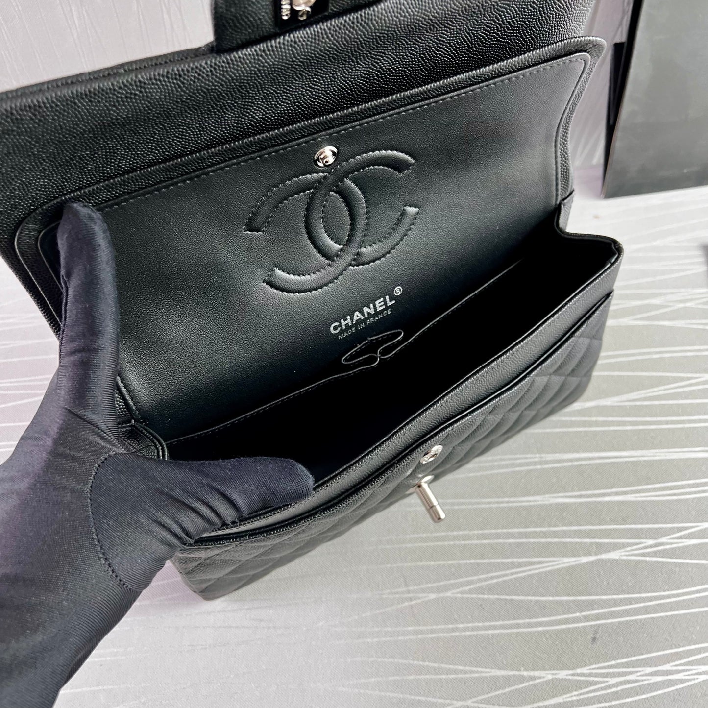 Bolso C piel negra edición limitada
