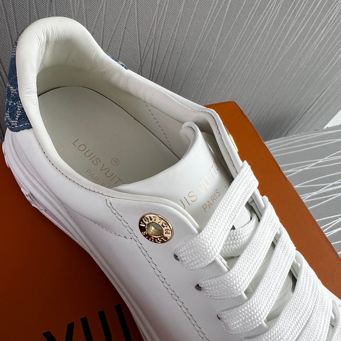 Sneakers L piel blancos