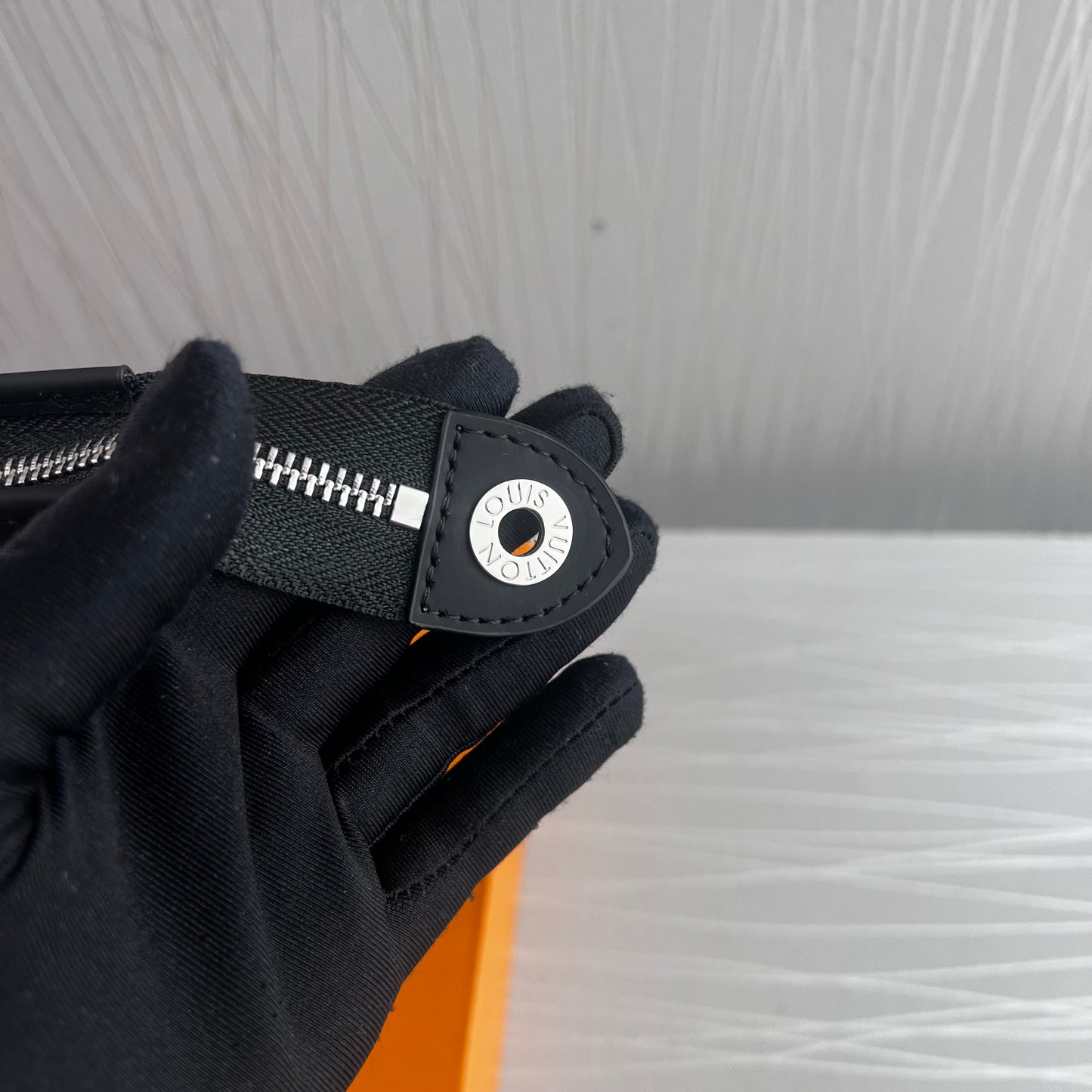 Pochette L Lona negro