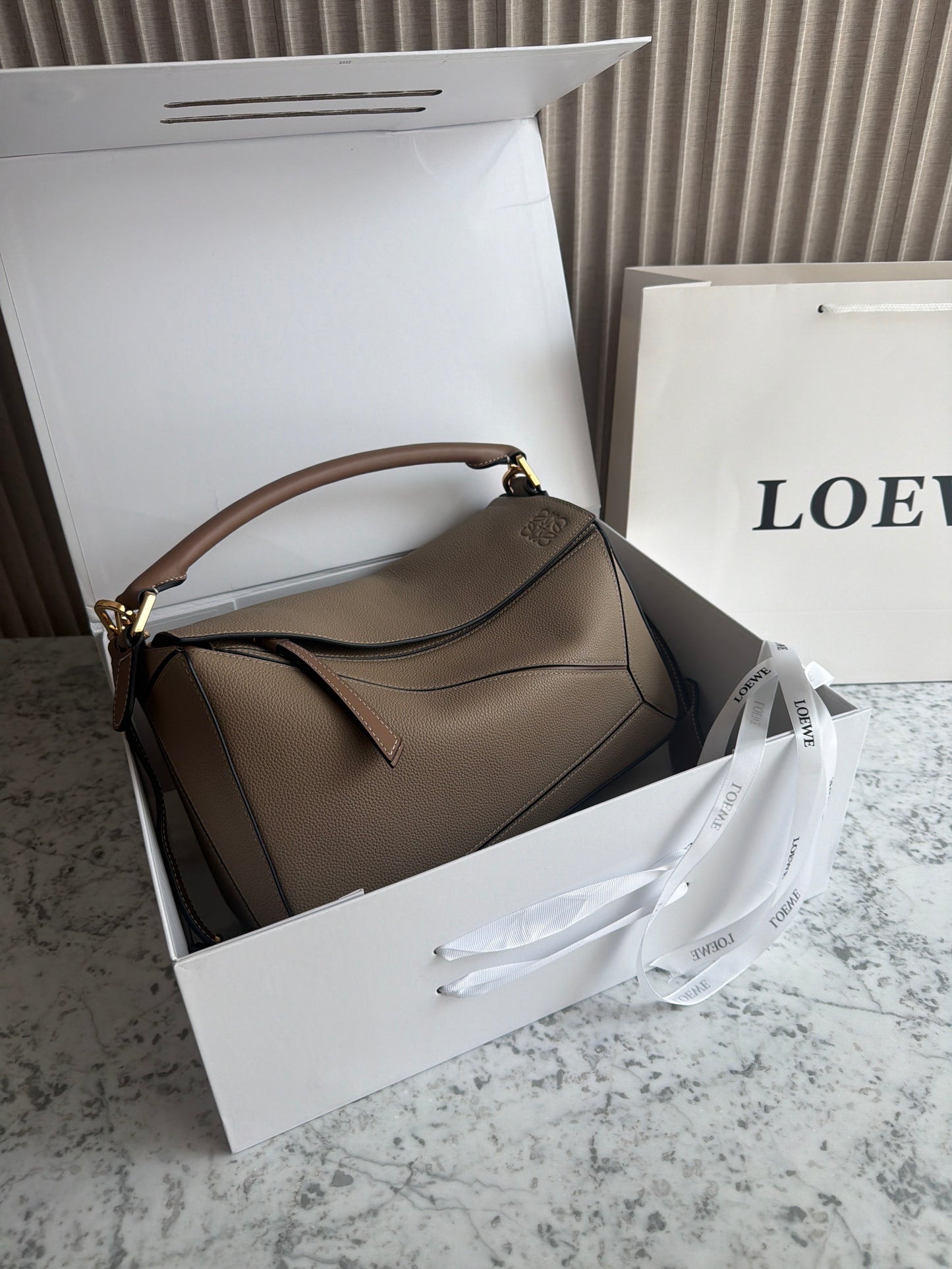 Bolso L-oewe piel