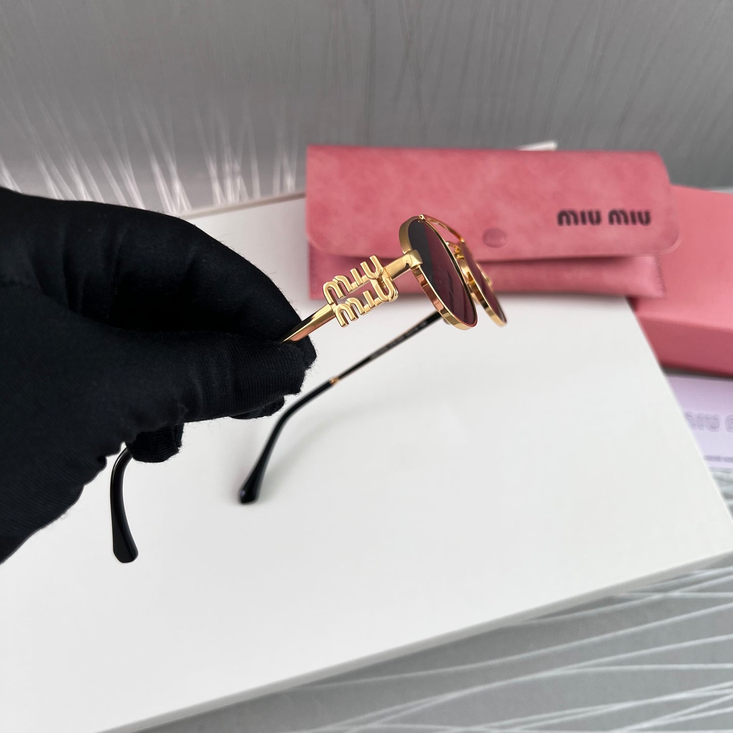 Lentes M negro con dorado