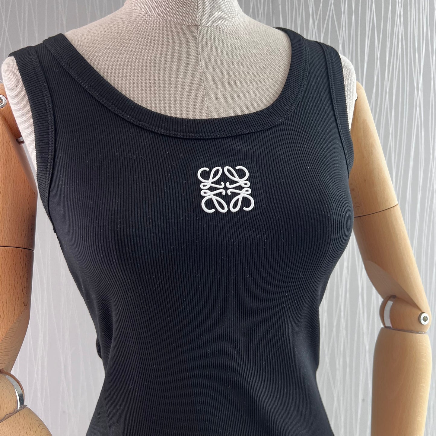 Playera L color negro
