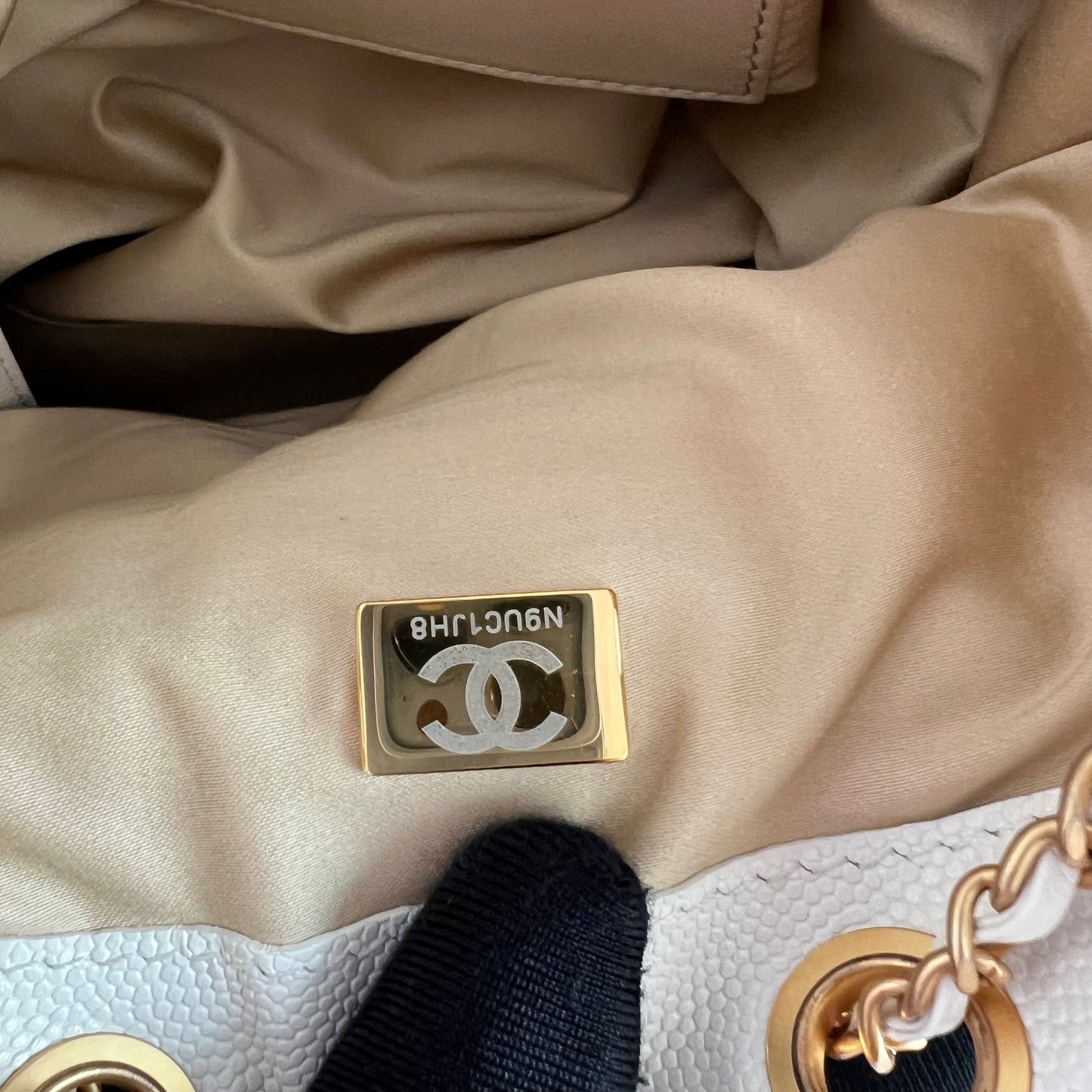 Bolso C hobo piel granulada color blanco