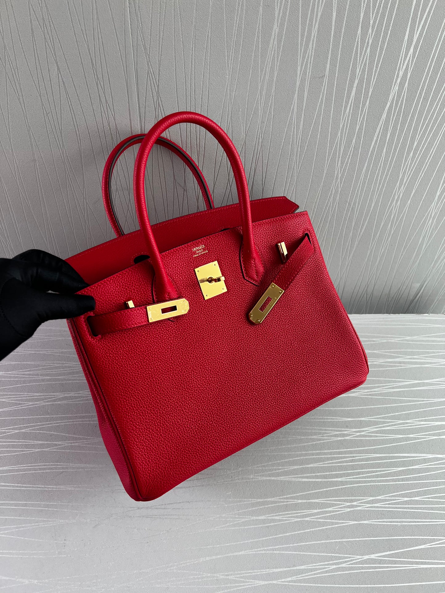 Bolso H piel color rojo