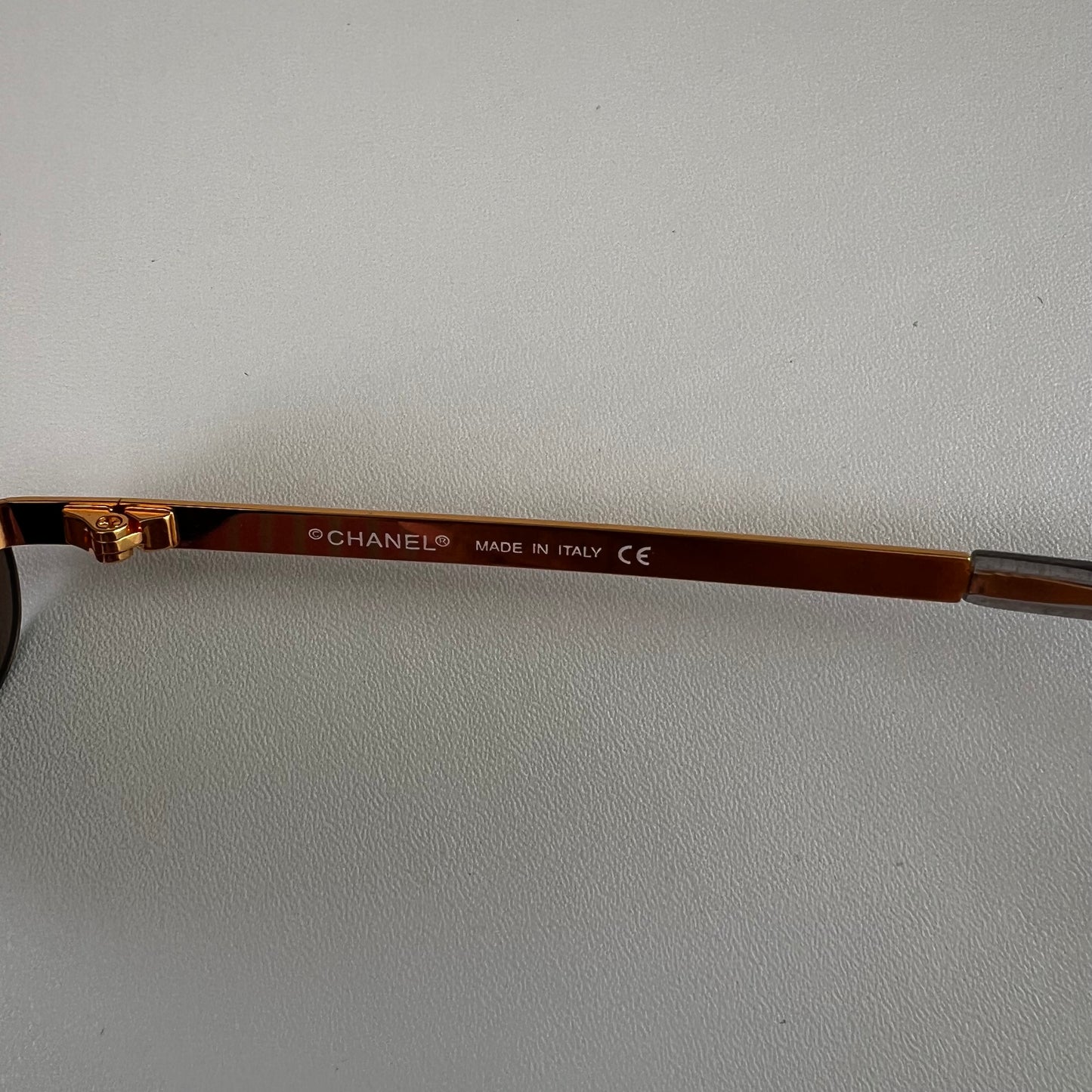 Lentes C color café con dorado