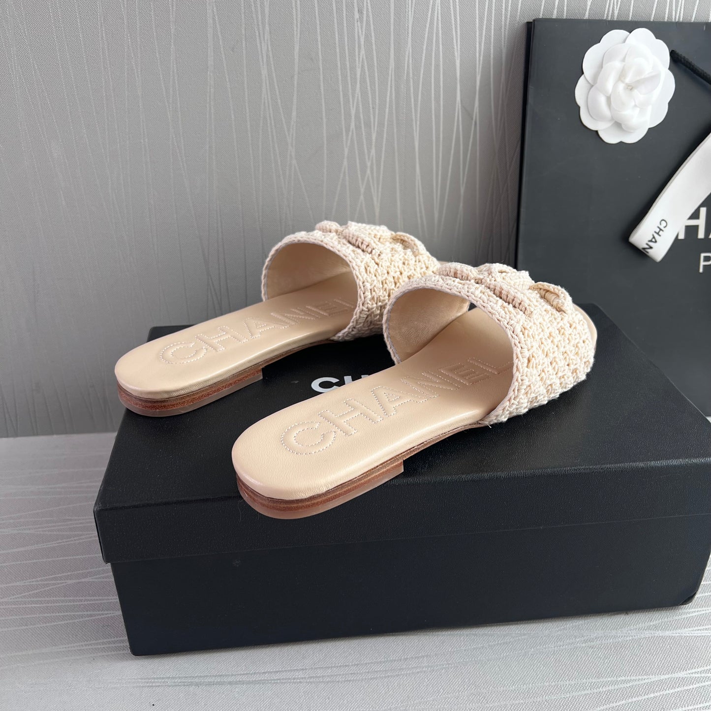 Sandalias C algodón tejido en color beige