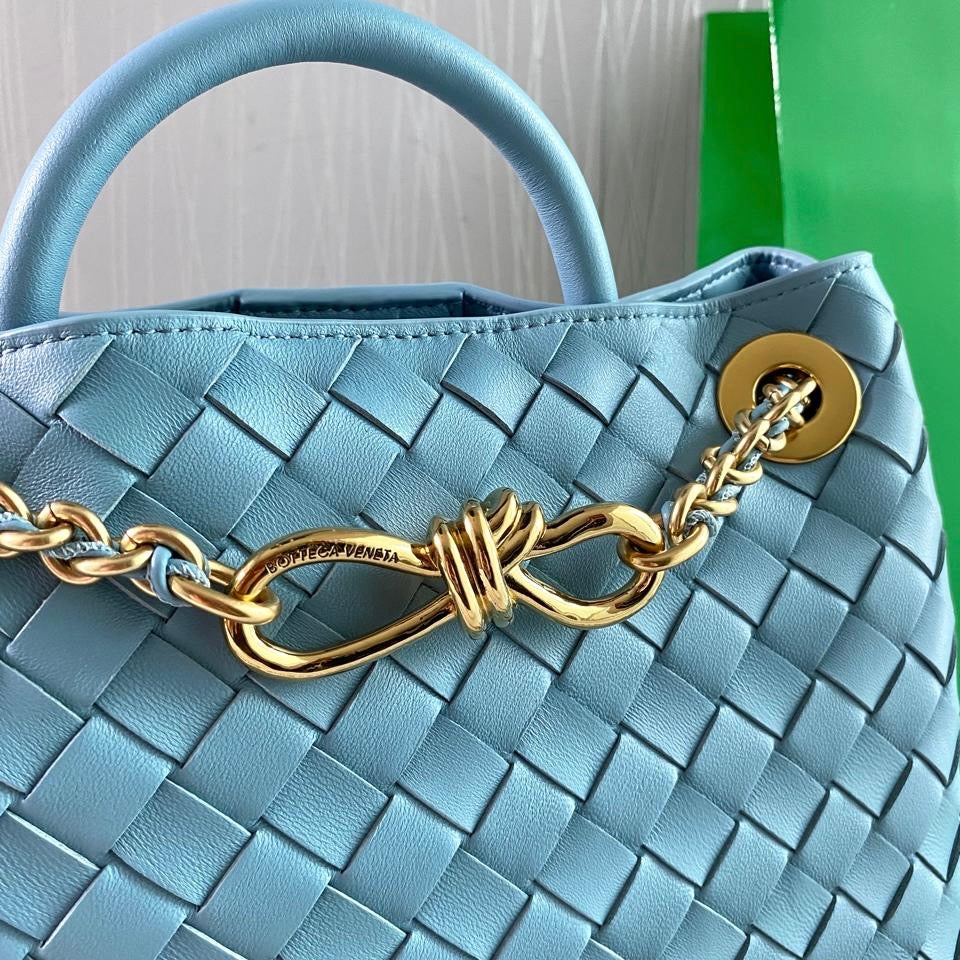 Bolso B A-ndiamo piel color azul con cadena