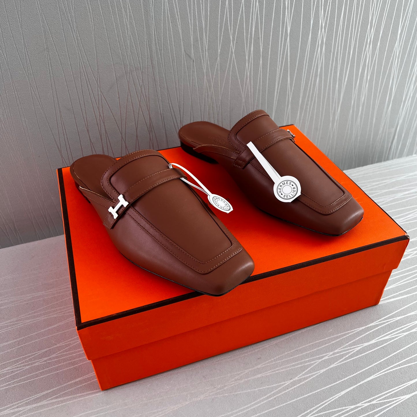 Sleepers H piel color café