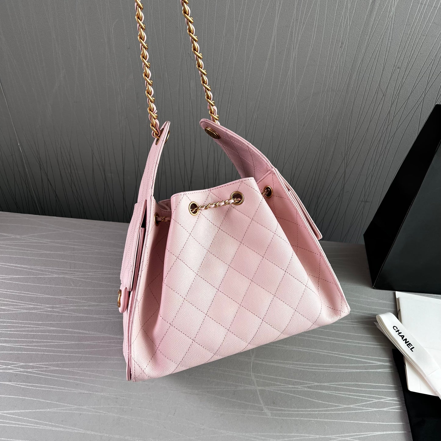 Bolso C 2-5 piel granulada color rosa