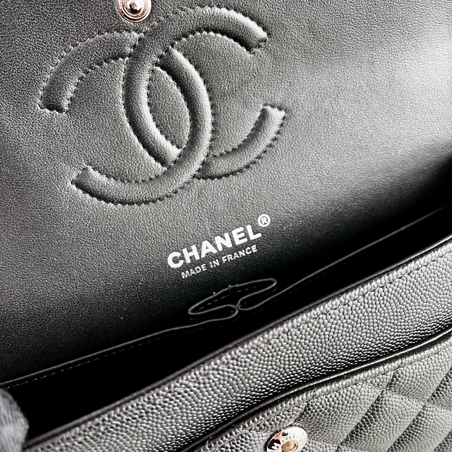 Bolso C piel negra edición limitada
