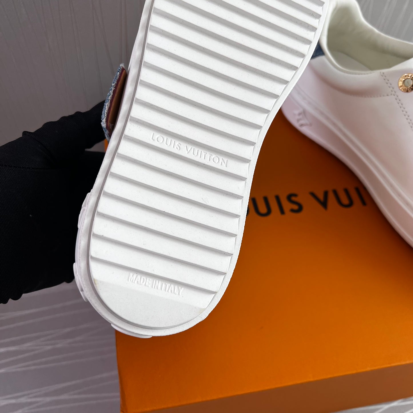 Sneakers L piel blancos
