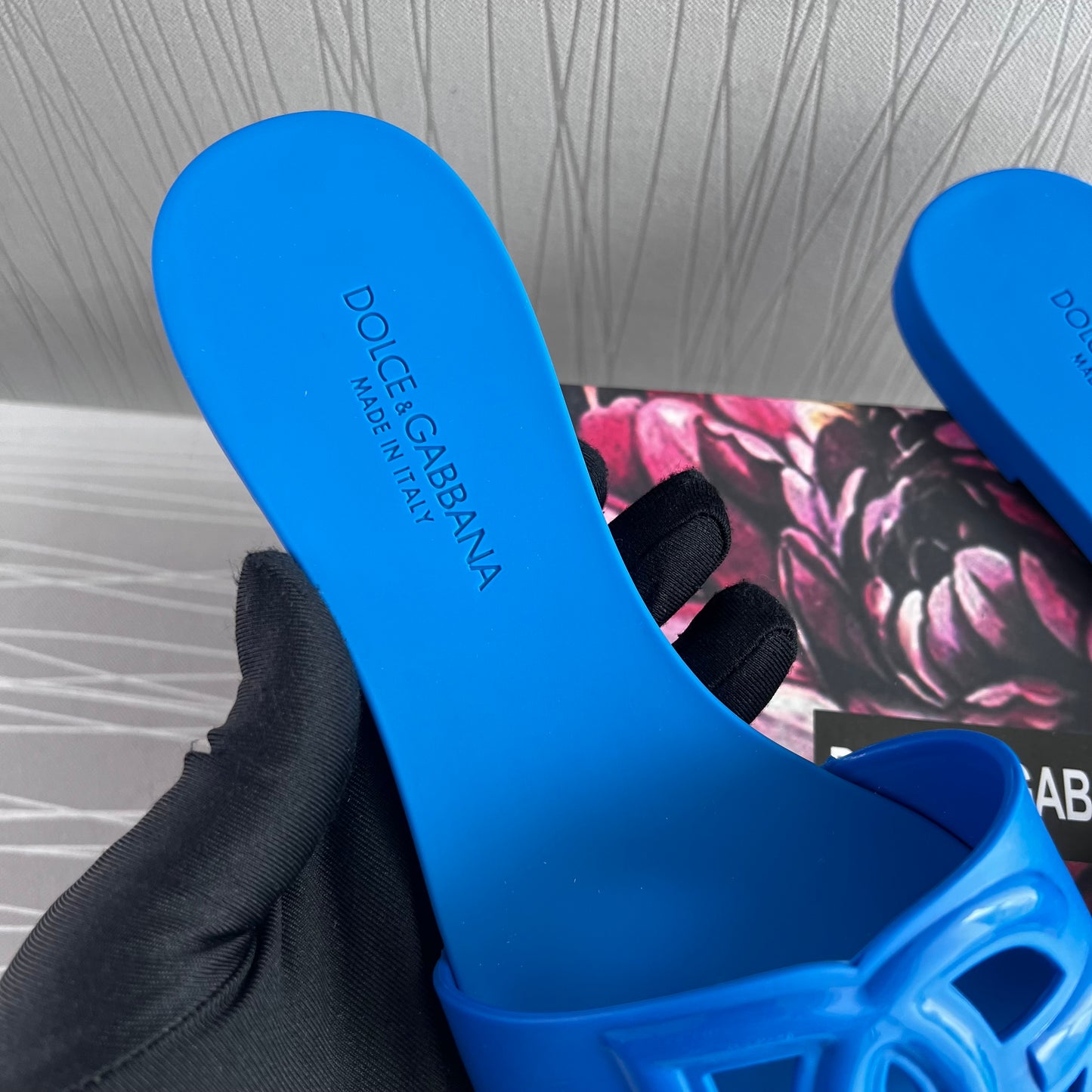 Sandalias D de hule color azul