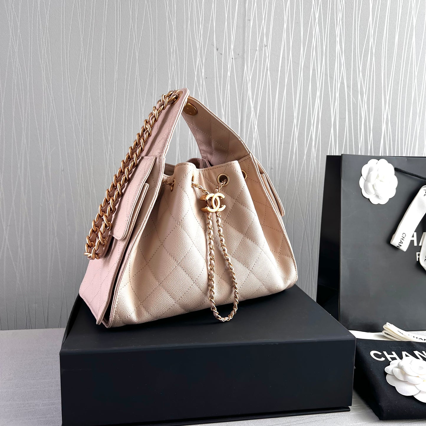Bolso C piel granulada color beige