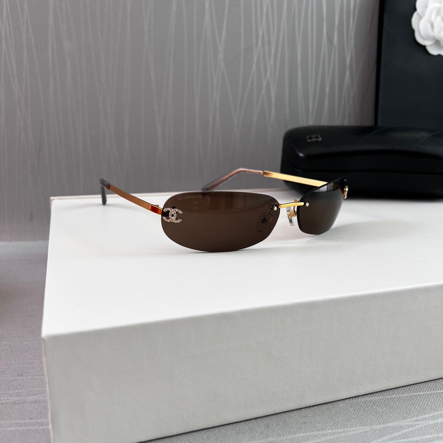 Lentes C color café con dorado