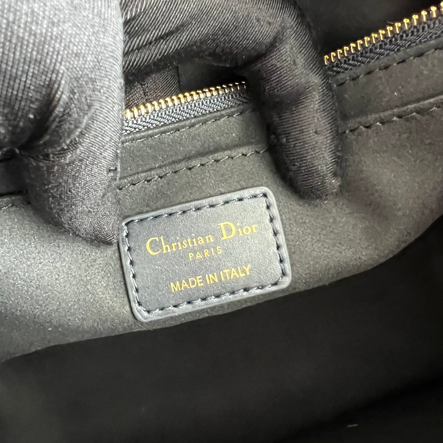 Bolso D Tote tela jacquard bordada en color azul marino