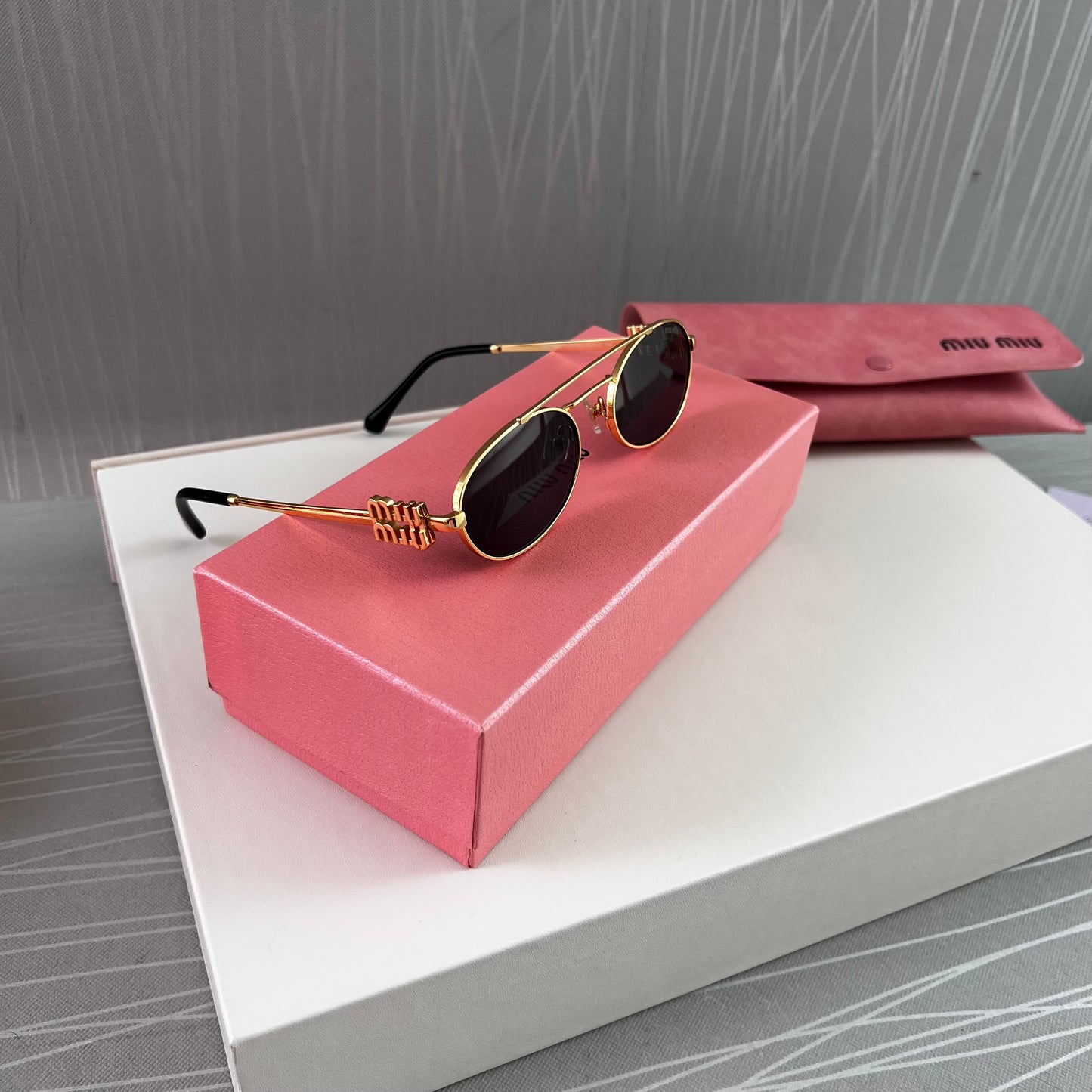 Lentes M negro con dorado