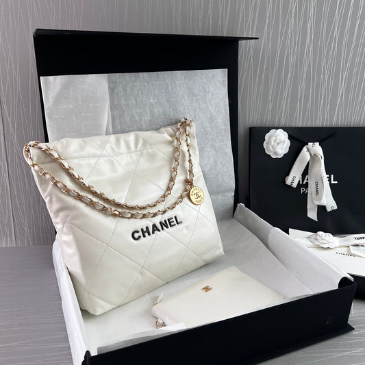 Bolso C- 2-2 piel con herrajes dorados