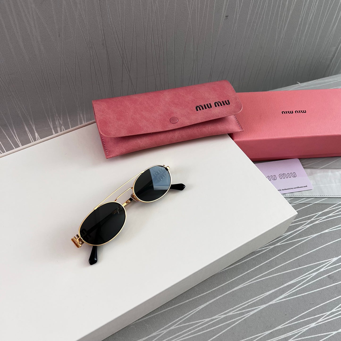 Lentes M negro con dorado