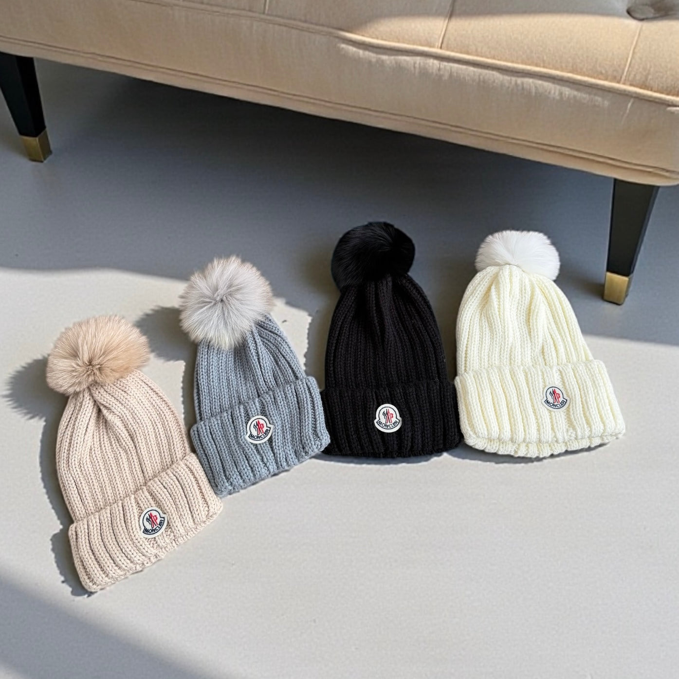 Gorro M-oncler color gris tejido