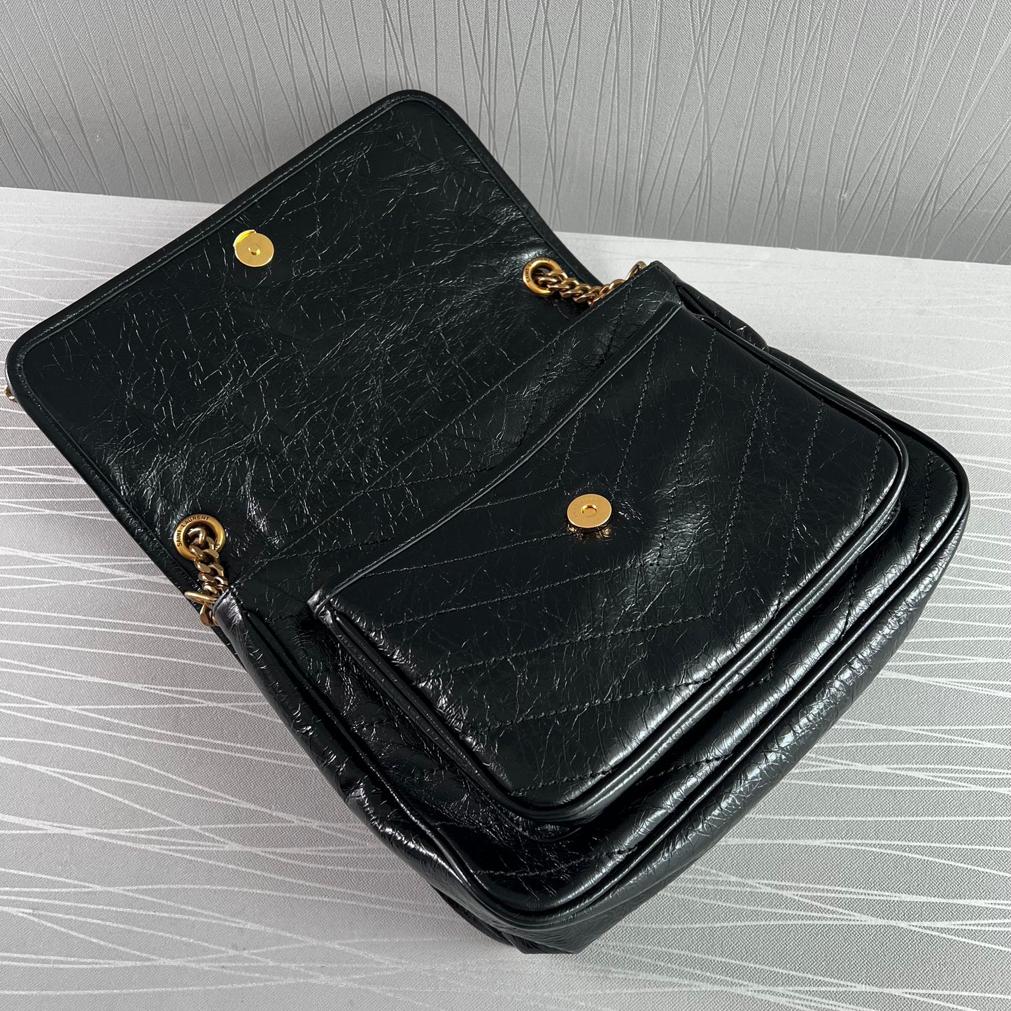 Bolso Y N-ikki piel color negro