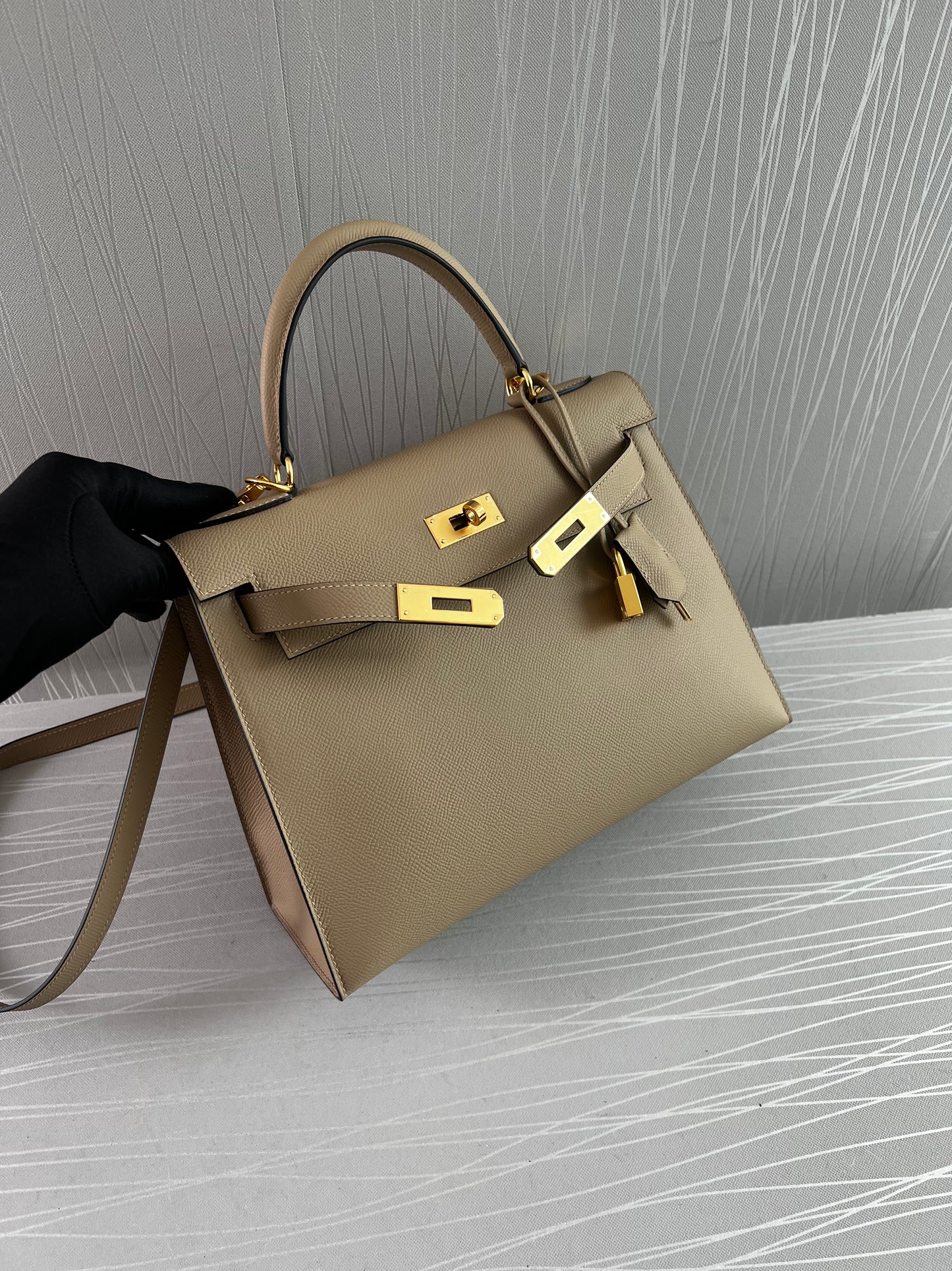 Bolso H piel en color beige