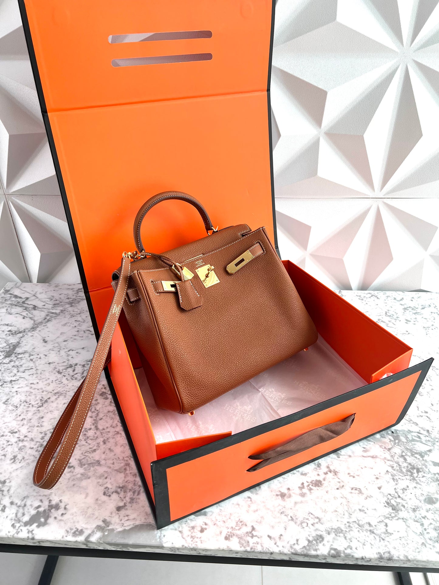 Bolso H piel color camel