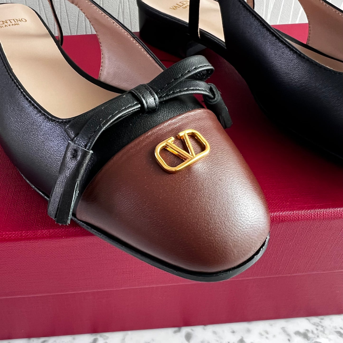 Zapatillas V-alentino piel bicolor