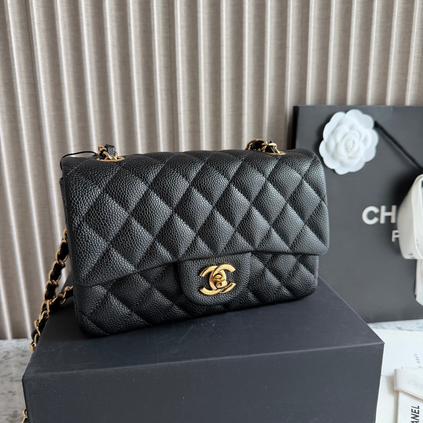 Bolso C-hanel mini piel color negro