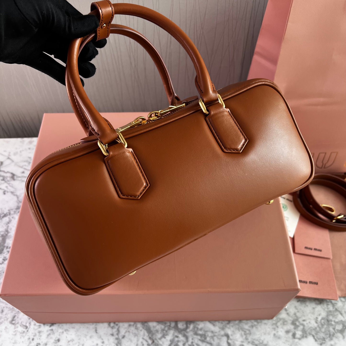 Bolso M-iu piel color camel