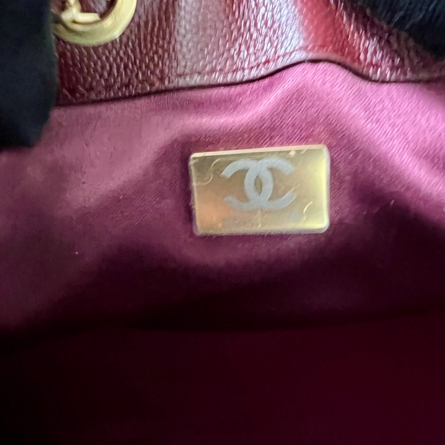 Bolso C 2-5 piel granulada color burdeos