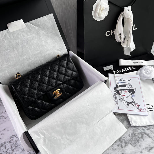 Bolso C-hanel piel caviar color negro