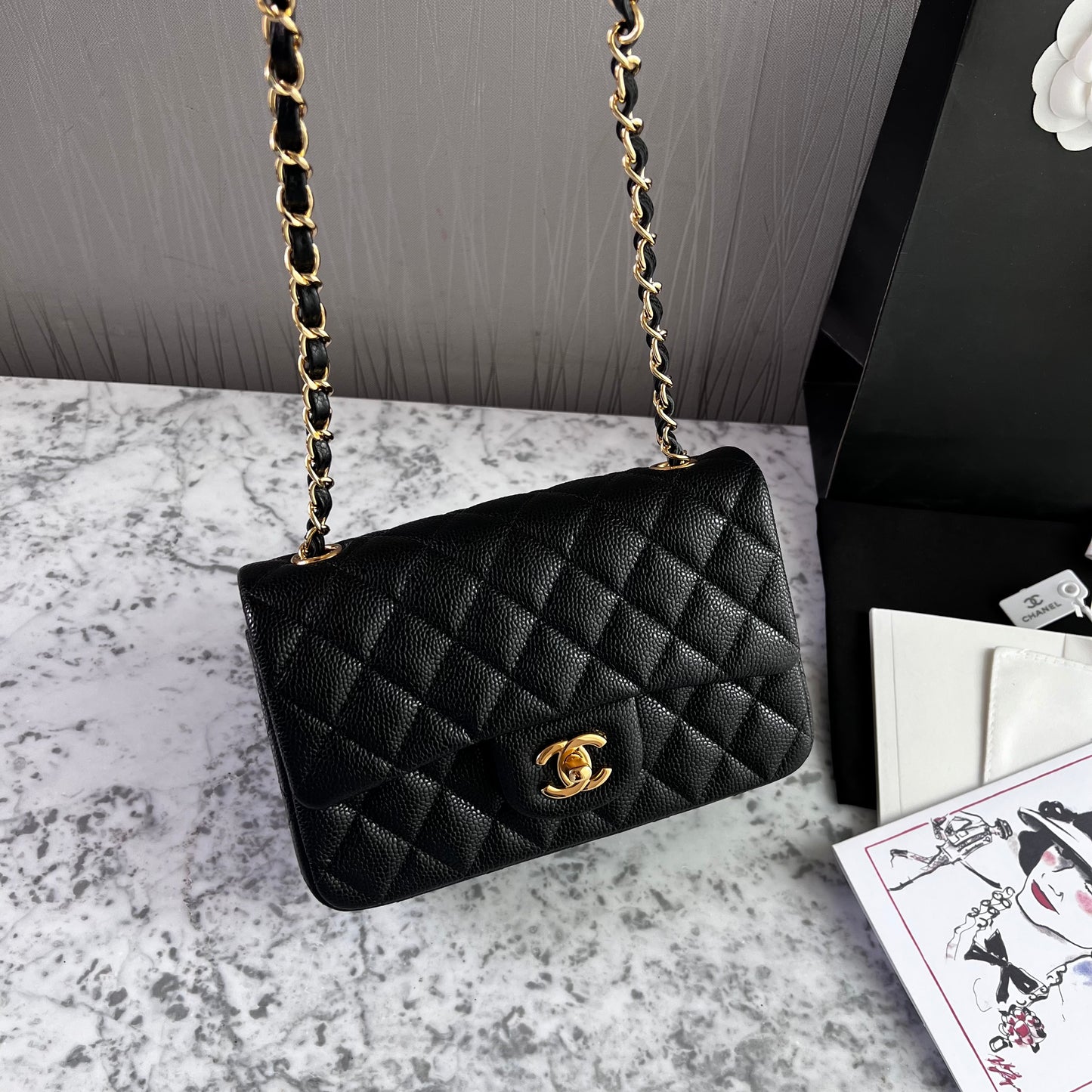 Bolso C-hanel piel caviar color negro