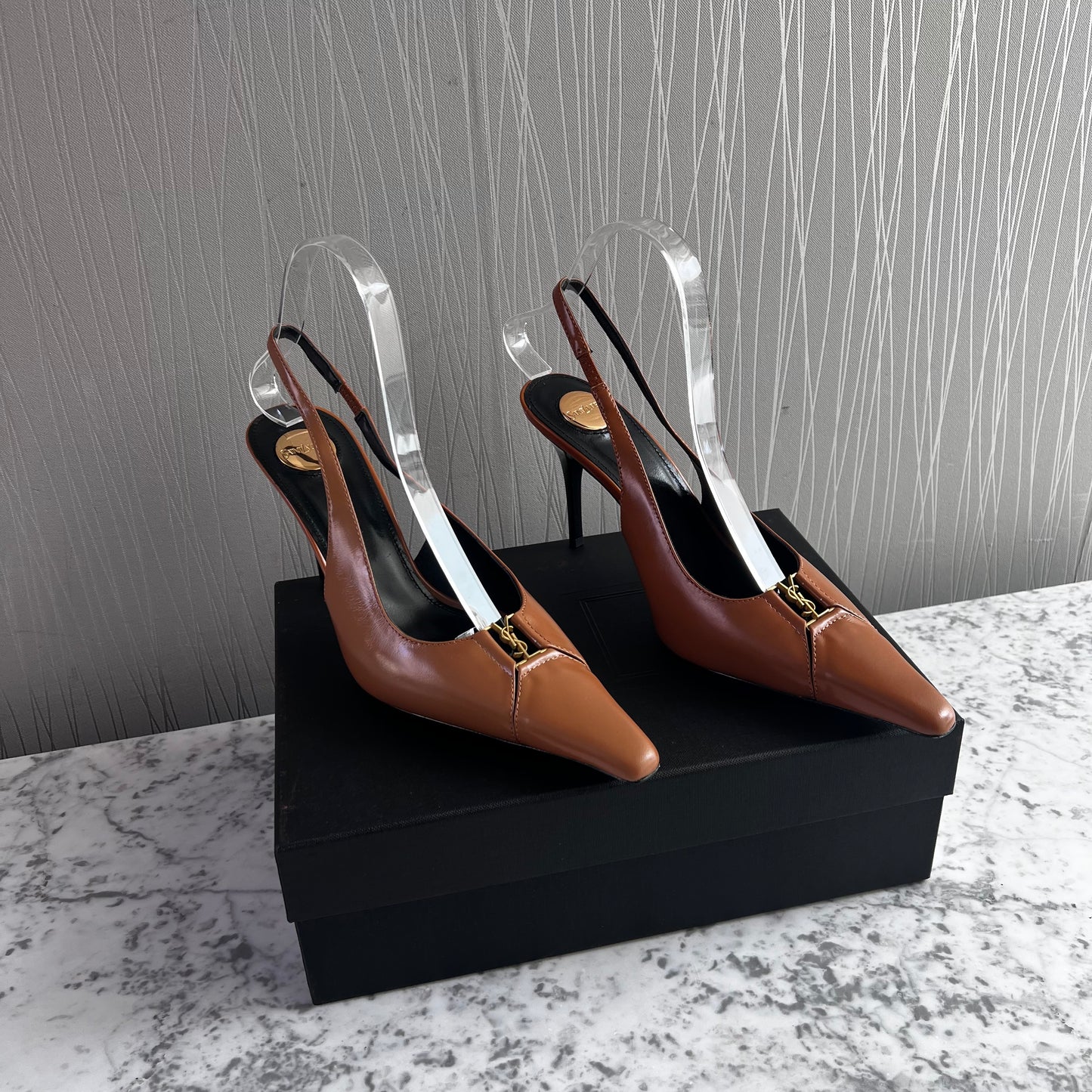 Zapatillas Y piel color camel