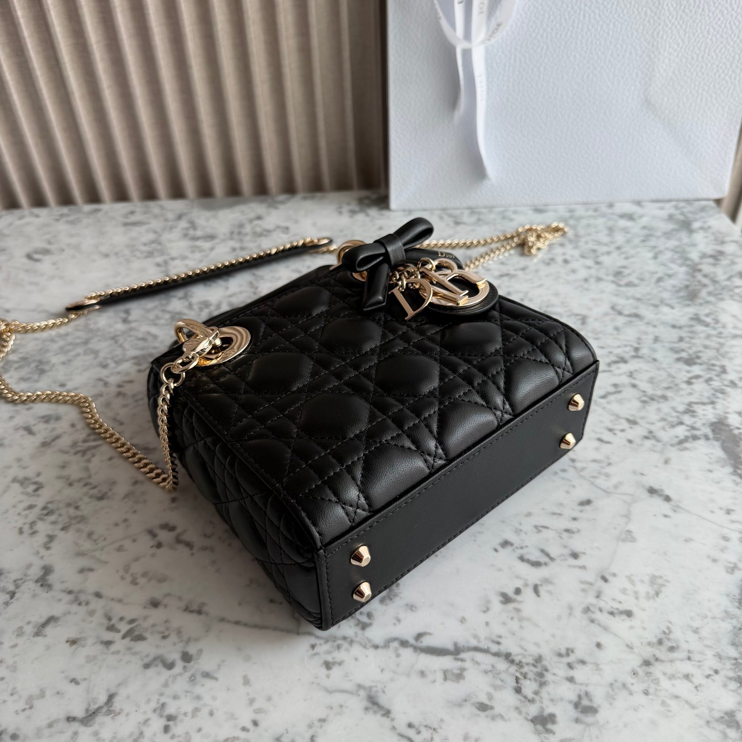 Bolso C-D-ior piel color negro