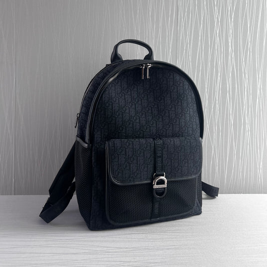 Backpack D tela bordada jacquard color negro