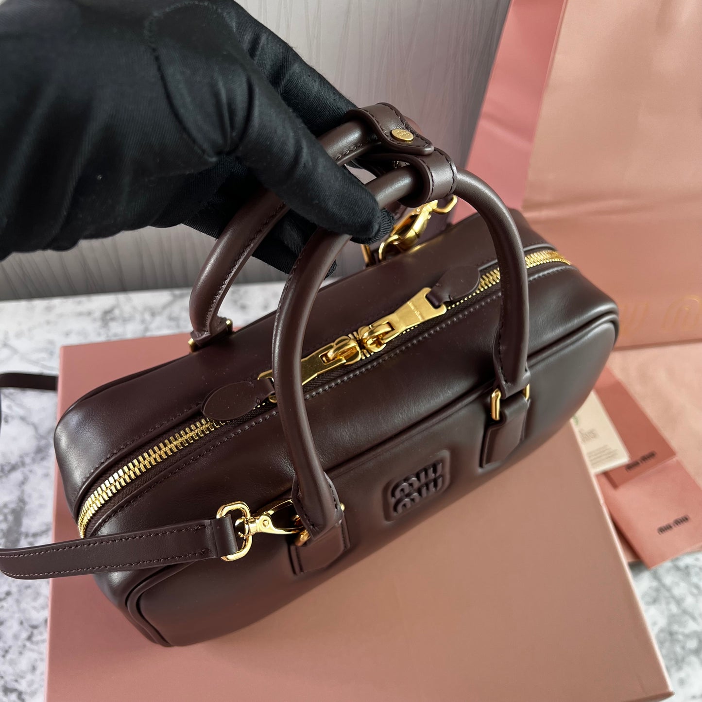 Bolso M-iu piel color café