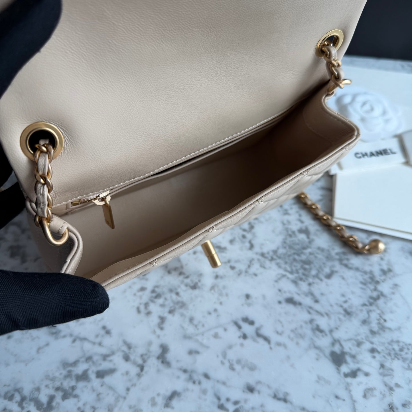 Bolso C-hanel piel color beige