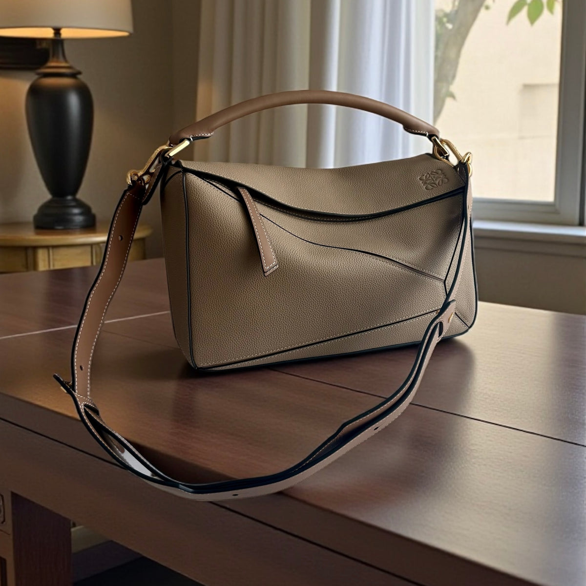 Bolso L-oewe piel color taupe