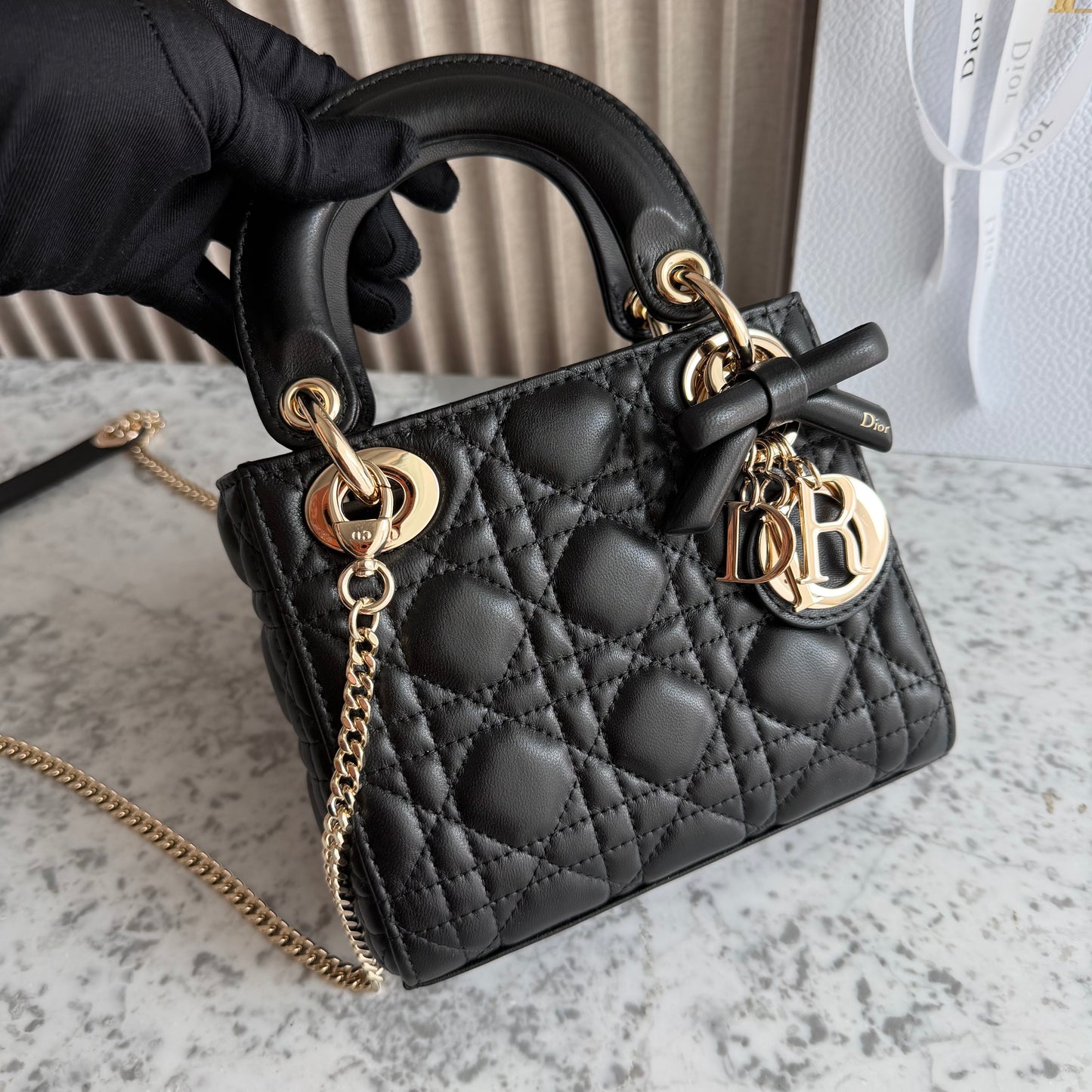 Bolso C-D-ior piel color negro