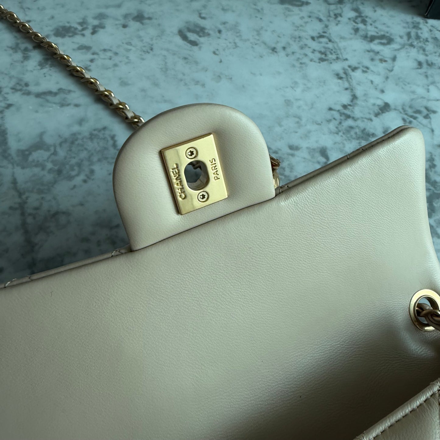 Bolso C-hanel piel color beige