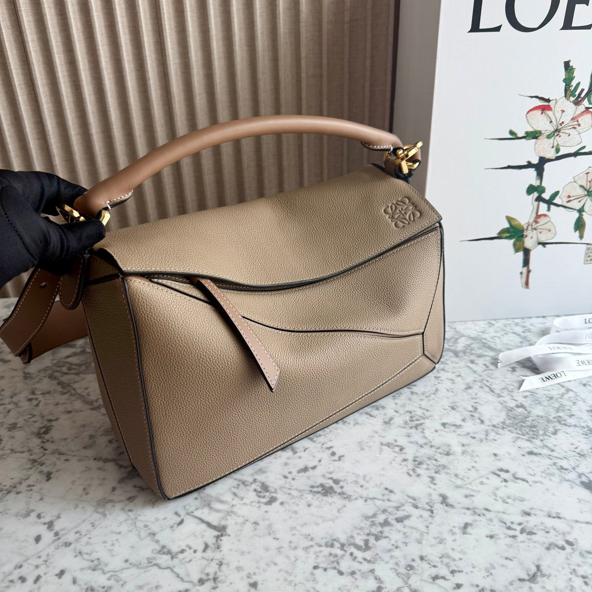 Bolso L-oewe piel color taupe