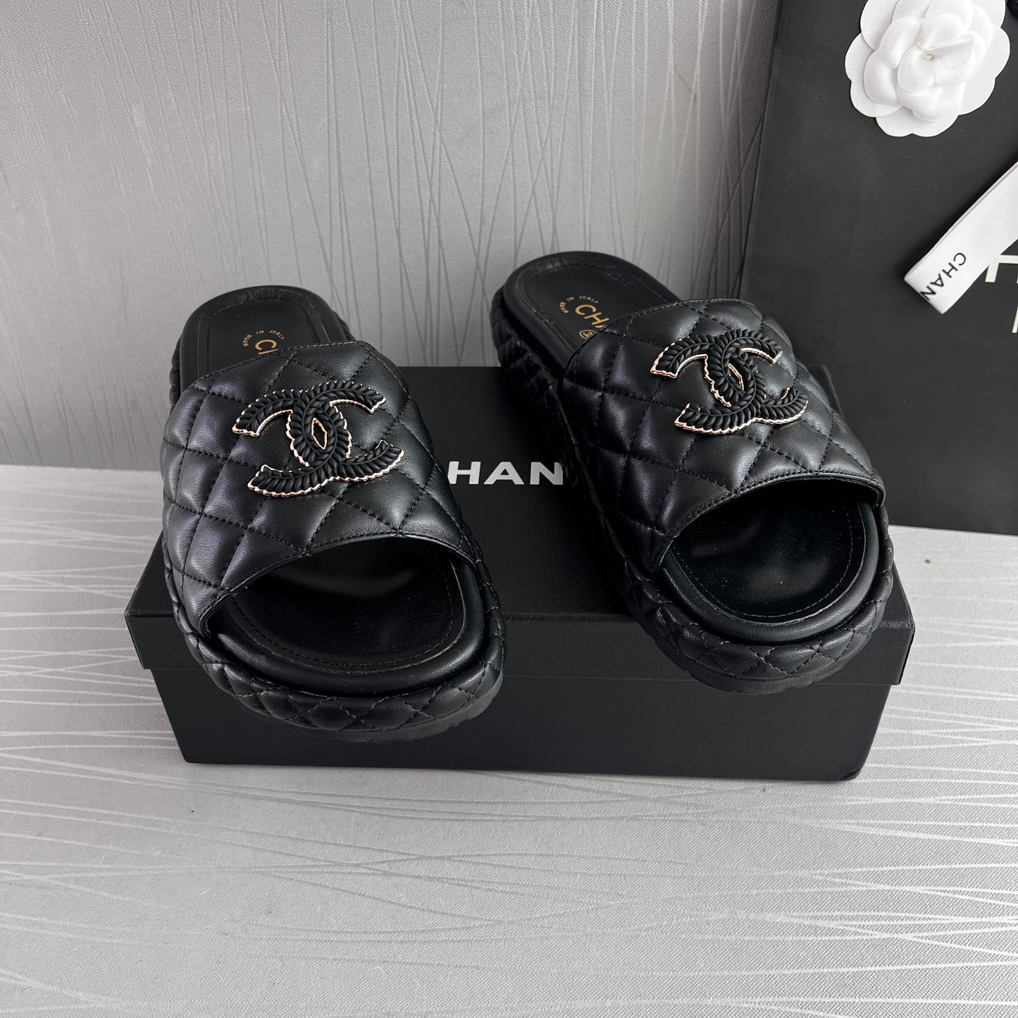 Sandalias C piel color negro