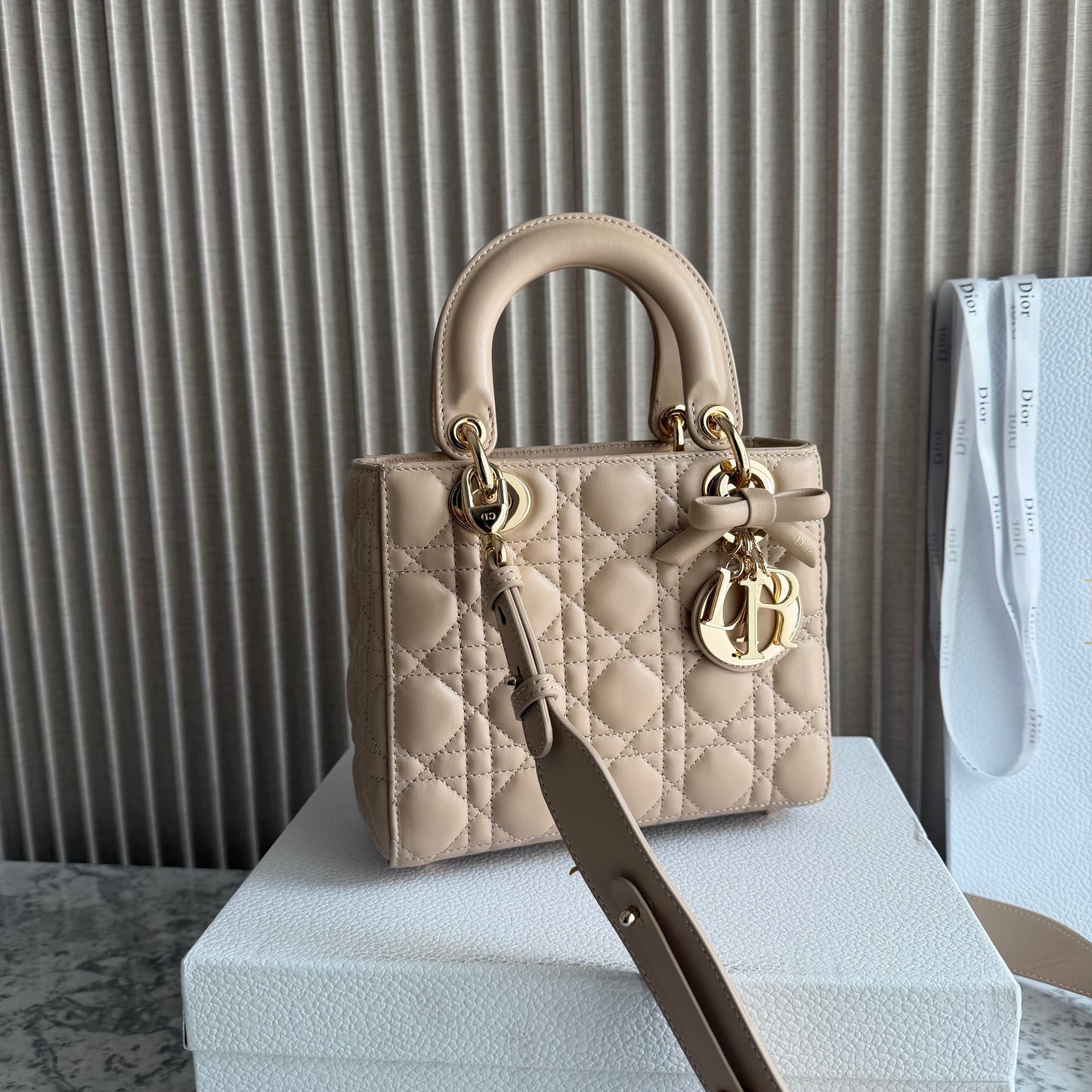 Bolso D-ior piel color beige