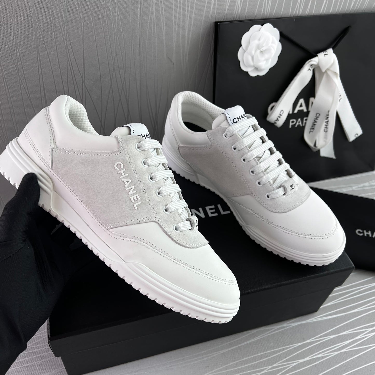 Sneakers C piel blancos