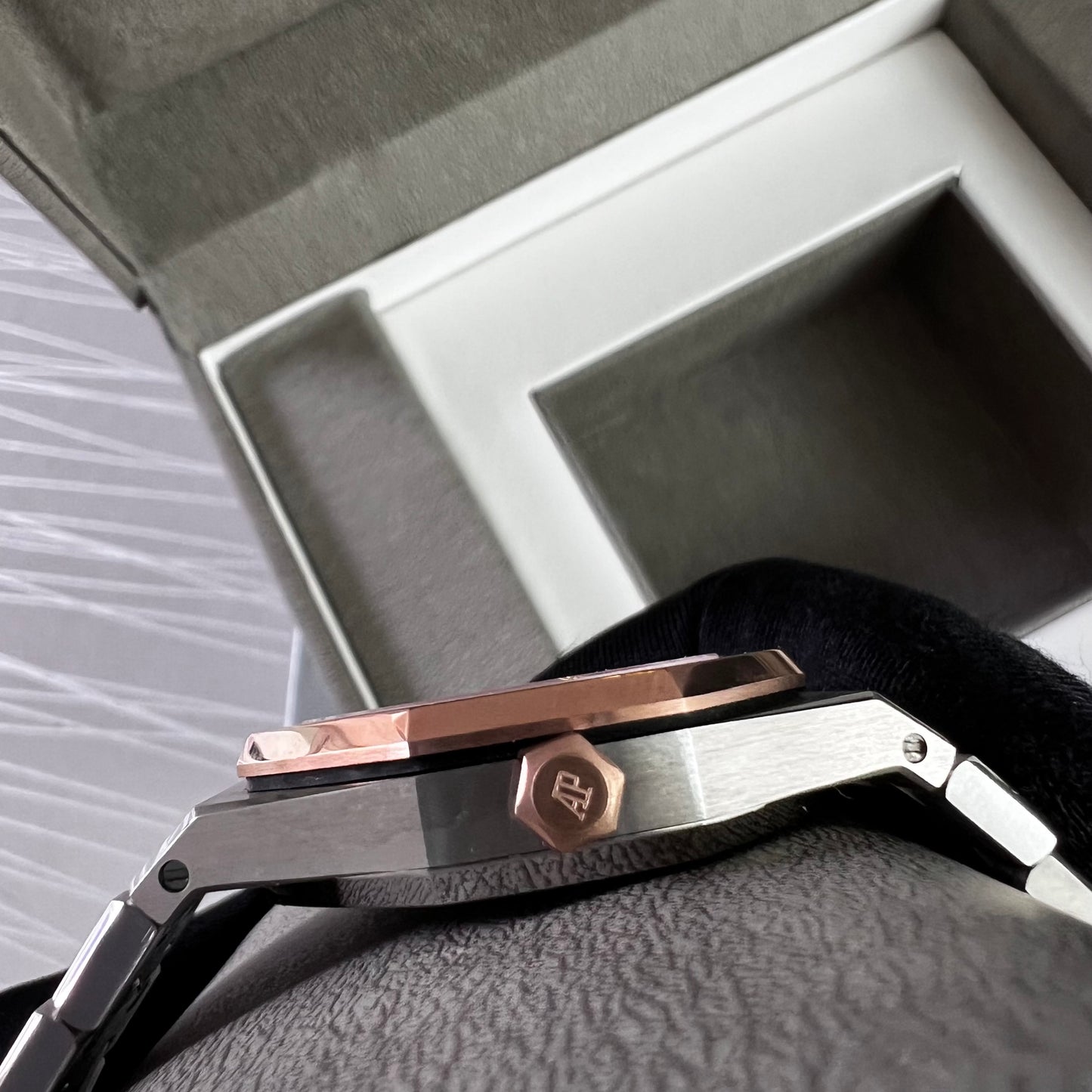 Reloj A - P unisex acero inoxidable, color plata y rose gold