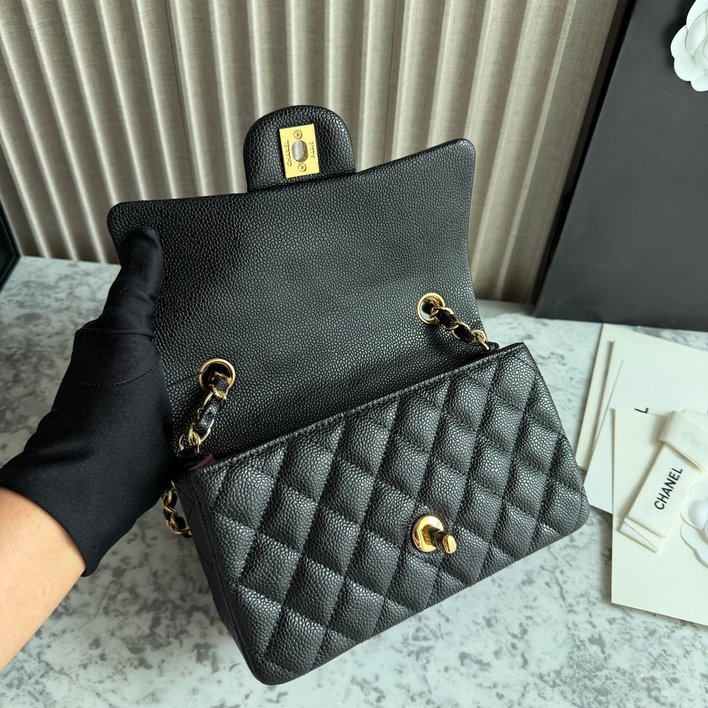 Bolso C-hanel mini piel color negro