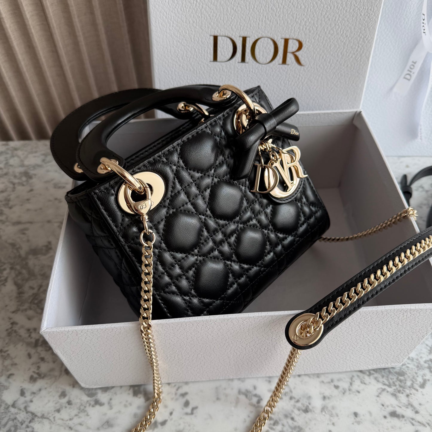 Bolso C-D-ior piel color negro