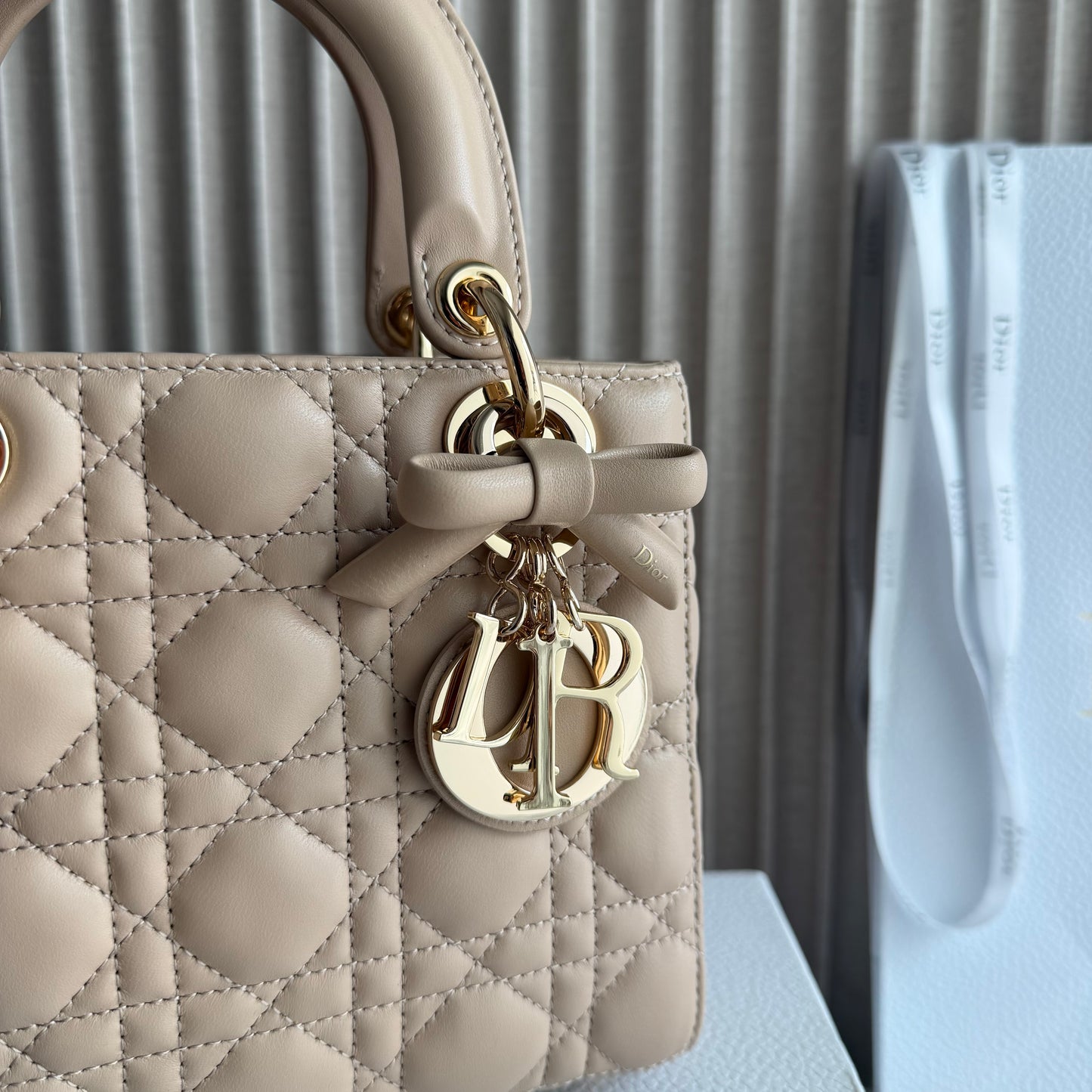 Bolso D-ior piel color beige