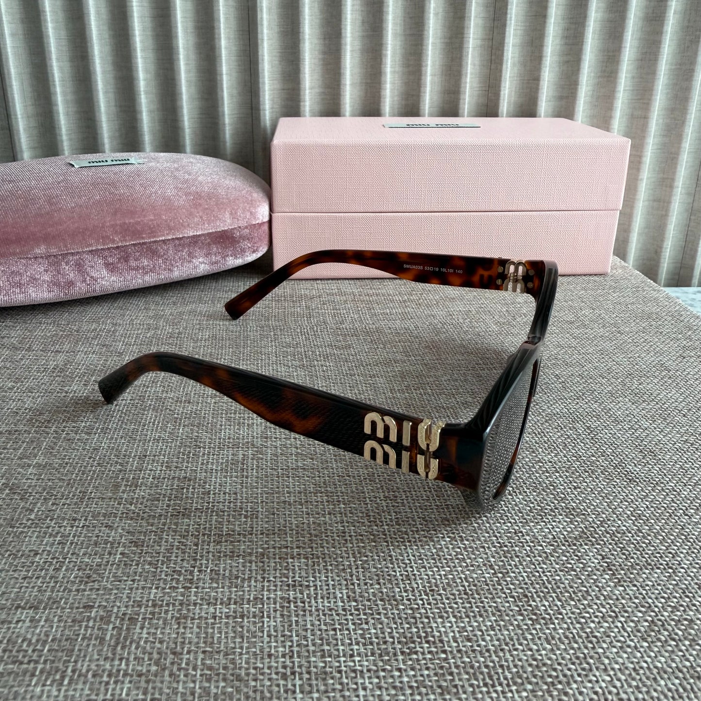 Lentes M-iu M-iu carey