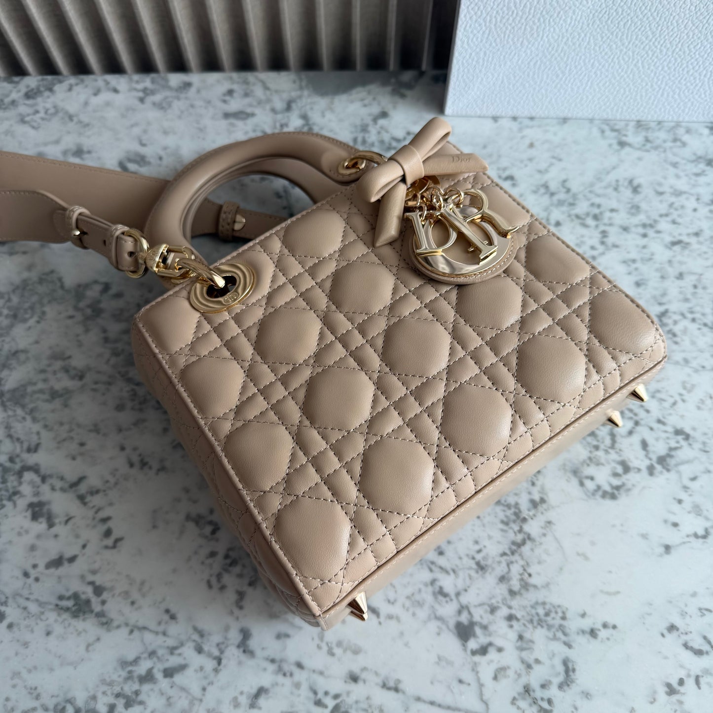 Bolso D-ior piel color beige